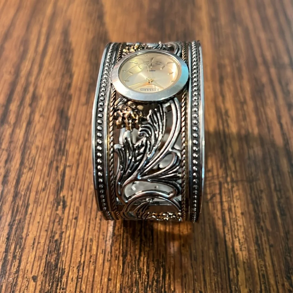 Kessaris ladies/women’s cuff bracelet watch; Silver gold floral leaf design. - Picture 3 of 5